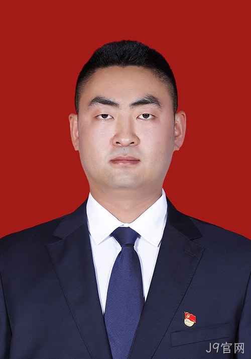 石小龙